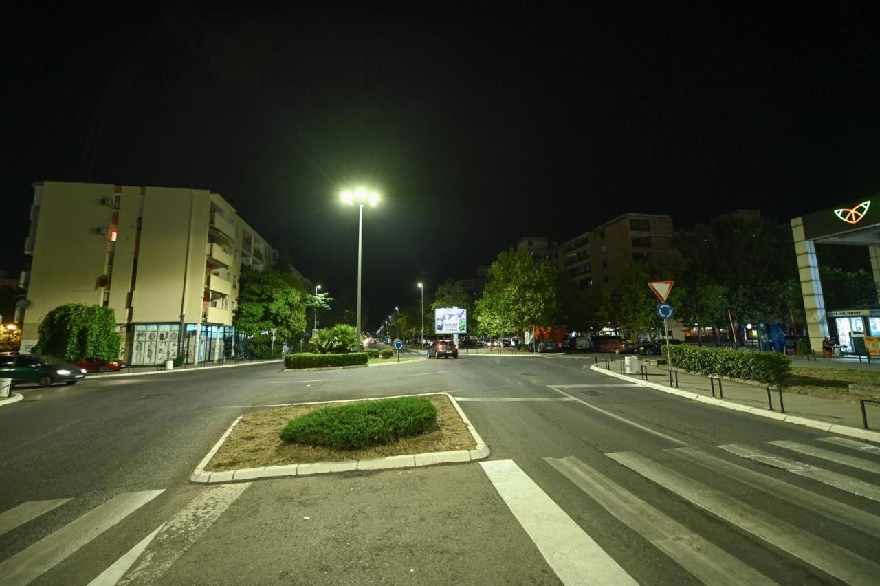 Apartman Oskar Ποντγορίτσα Εξωτερικό φωτογραφία