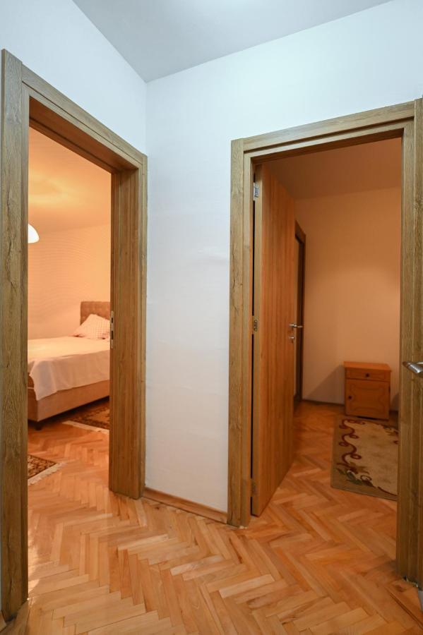 Apartman Oskar Ποντγορίτσα Εξωτερικό φωτογραφία